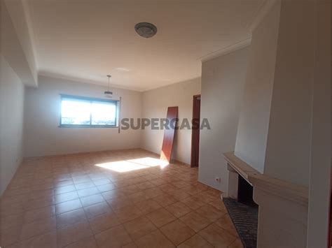 Apartamento T2 à venda na Marinha Grande SUPERCASA