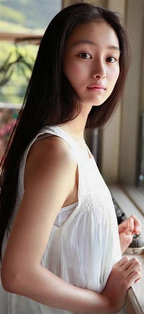 40 Hot Shiori Kutsuna Photos 12thBLOG