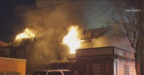 Buena Park Apartment Fire Displaces Up To Residents Cbs Los Angeles