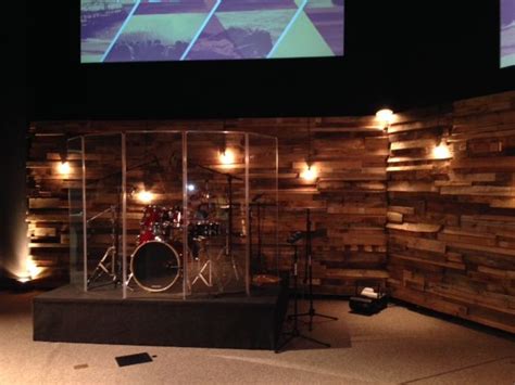 Re Purposed Wood Pallets For Church Worship Stage Church Stage Design Church Interior Design