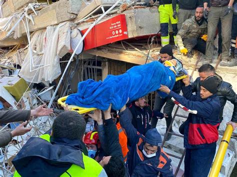 Hatay Da Saat Sonra Enkazdan Sevindirici Haber Ho Geldin Kerem