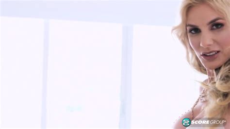 Lexi S Lingerie Show Pussy Included Lexi Milf