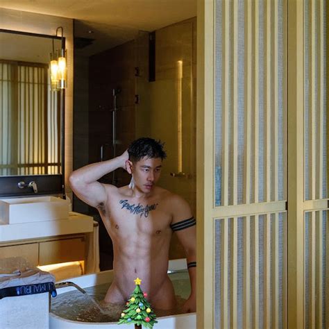 Hot Guys Trai P M I Body M Ng N C Shine Deng Gay Vn