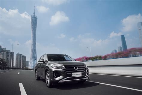 Download Suv Vehicle Trumpchi Gs4 4k Ultra Hd Wallpaper