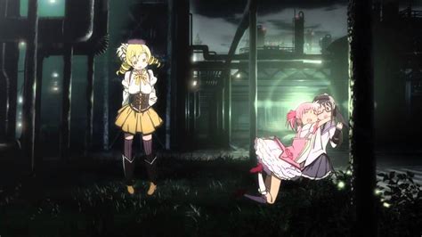 Madoka Magica Homura And Madoka Hug