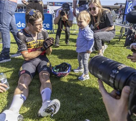 Sam Van Rooy On Twitter Wat Een Atleet Parisroubaix Https T