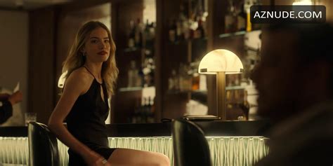 Willa Fitzgerald Nude Aznude