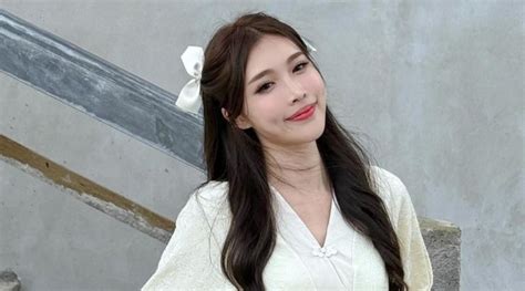 Valent Woo Age Height Net Worth Boyfriend Bio Facts Wiki