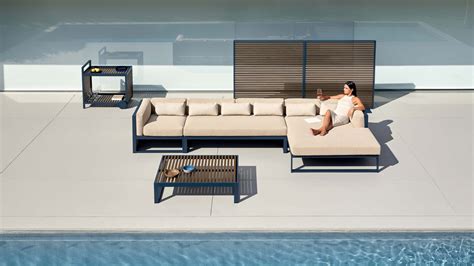 Dna Collection By Gandia Blasco Dezeen Showroom