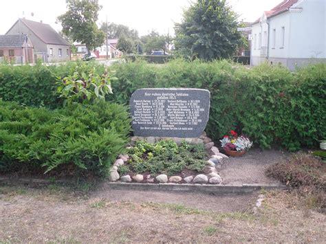 Kriegsgr Berst Tte Sietzing Kommunalfriedhof Bau Pflege Und