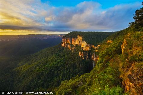 Bridal Veil Falls At Sunrise Govett S Leap Lookout Blackheath Blue