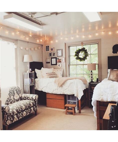 20+ College Dorm Picture Ideas – The Urban Decor