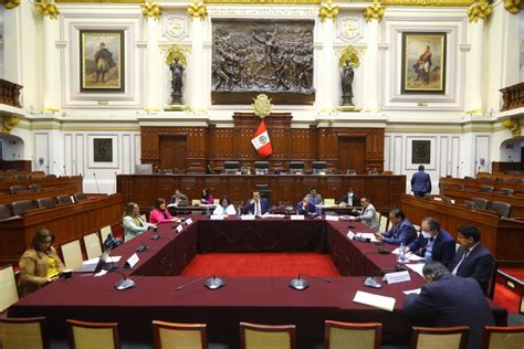 Comisión de Presupuesto aprueba informe sobre delegación de facultades