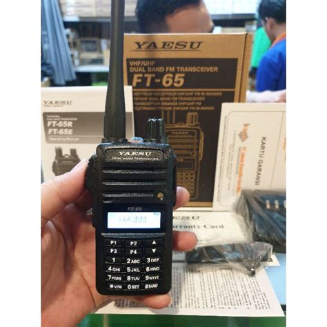 Jual HT YAESU FT 65 R E DUALBAND HT YAESU FT65 R E ORIGINAL GARANSI