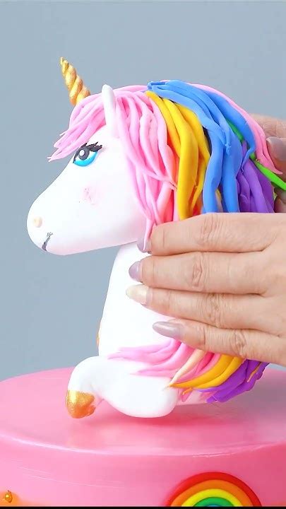 Shorts Creating A Gorgeous Rainbow Unicorn Cake Youtube