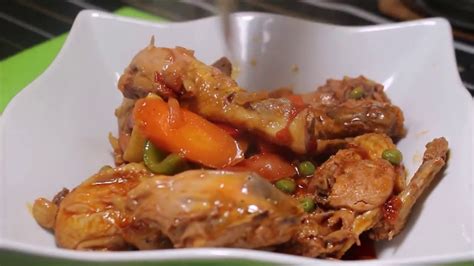 How To Cook Chicken Afritada Filipino Style Youtube