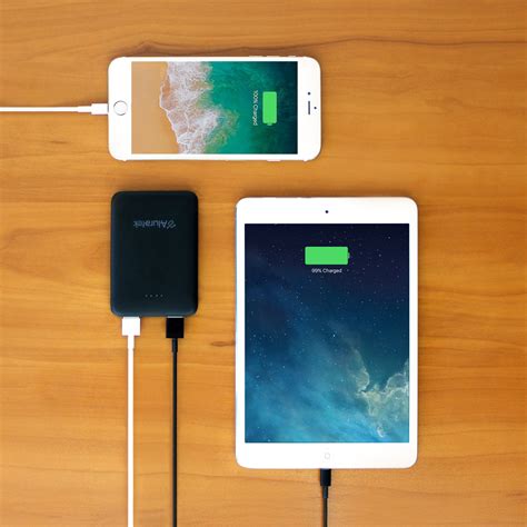 10 000 Mah Portable Battery Charger