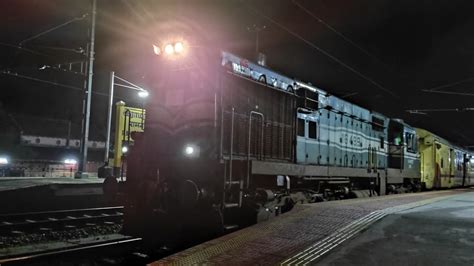 22661 Chennai Egmore Rameswaram Sethu SF Express Departing