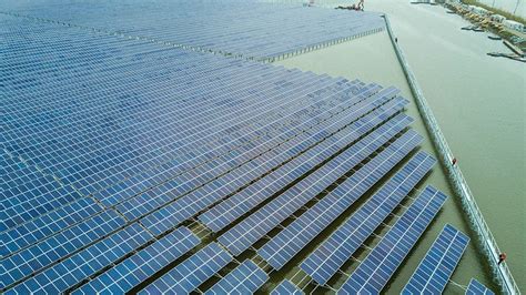 China To Create World S Largest Floating Solar Power Plant In Move To