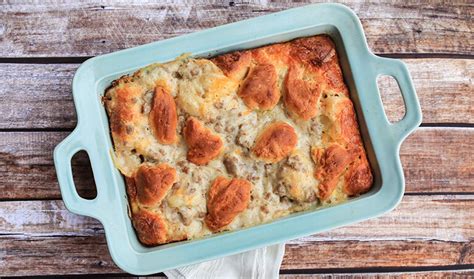 Biscuits And Gravy Casserole