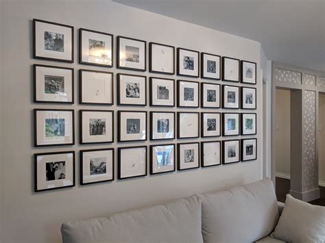 Perfect Grid Walls – Artstall