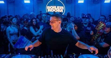 Floating Points - BOILER ROOM
