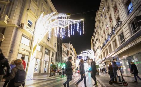 Así serán las luces de Navidad en Granada este año Ideal