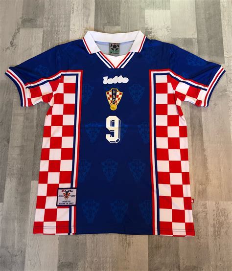 Croatia 1998 World Cup Short Sleeve Away Runs Slightly Slim Size Up