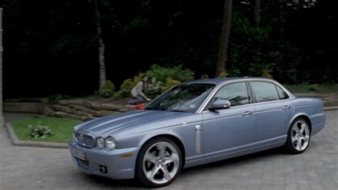 IMCDb Org 2009 Jaguar XJ 2 7 TDVi Sovereign X358 In A Touch Of