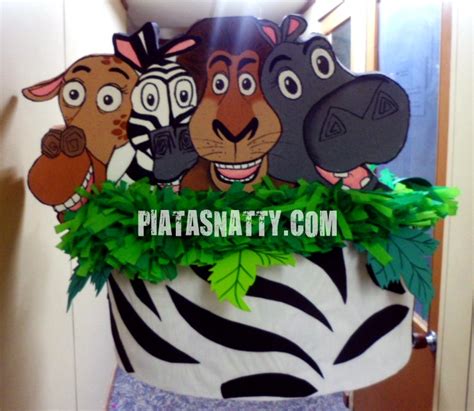 PiÑatas Natty Pinataseventosnatty PiÑata Entamborada De Madagascar