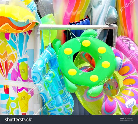 13 Blowing Up Floaties 이미지 스톡 사진 및 벡터 Shutterstock