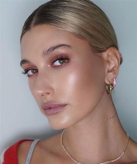 7 Penteados De Formatura Para Arrasar STEAL THE LOOK Glowing Makeup