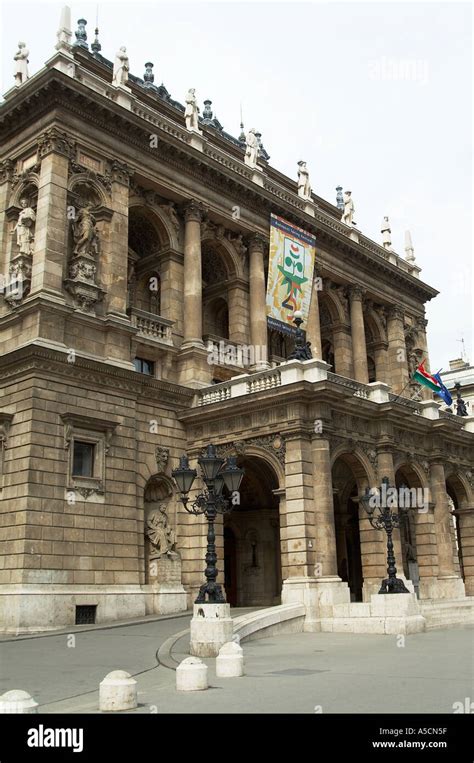 The Budapest Opera House 1 Stock Photo - Alamy