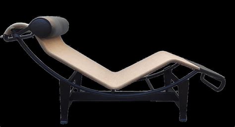 Lc4 Chaise Lounges By Le Corbusier For Cassina Intondo