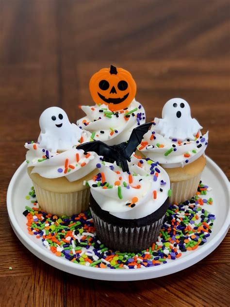 Halloween Cupcakes – HomeStyle Bakery