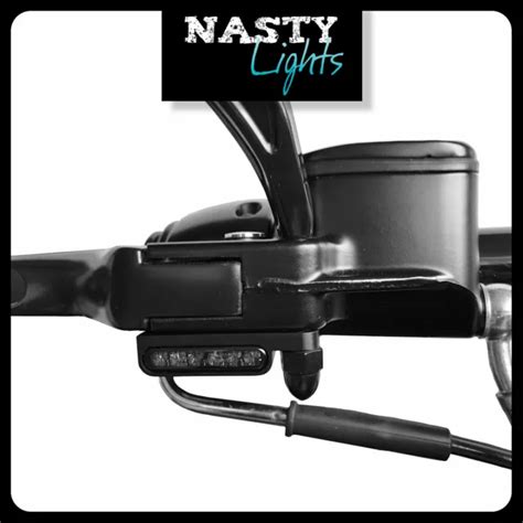 NASTYLIGHTS CLIGNOTANTS LED Long Noir Harley Softail Breakout Pro