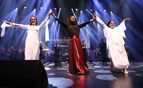 Âşık Veysel AKMde senfonik konserle anıldı