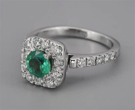 Customizable Emerald And Diamonds 14k Gold Ring Vintage Style Emerald And Diamonds Ring For