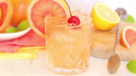 Apple Peach And Lychee Amaretto Sour Youtube