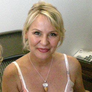 Wendee Lee - Age, Family, Bio | Famous Birthdays