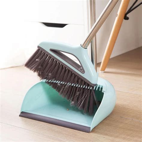 1 Set Dustpan And Broom Brush Set With Scratching Dust Pan Long Handle