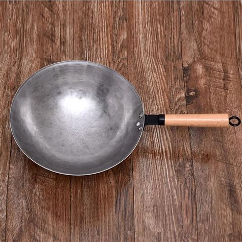 Pure Chinese Style Iron Wok Traditional Handmade Iron Wok Non Stick Pan