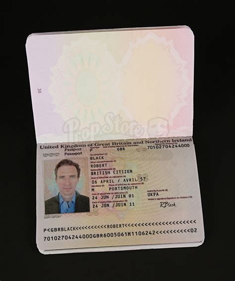 Justin Quayle (Ralph Fiennes) Fake British Passport | Prop Store ...