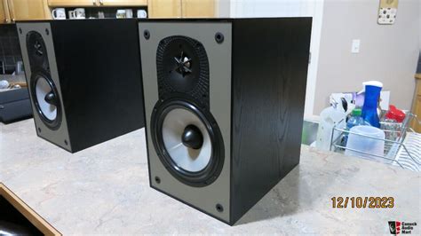 Paradigm Mini Monitor V For Sale Canuck Audio Mart