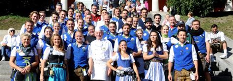 Hofbr U Festzelt Bierzelt Auf Dem Oktoberfest Jobs