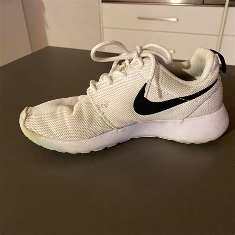 Nike White Trainers Ladies Us Size 6 Sneakers Runners Ebay