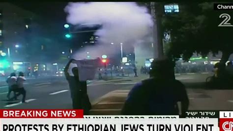 Protest Over Police Turns Violent In Tel Aviv Israel Cnn