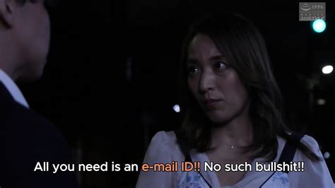 Descensurado La Milf Japonesa De Grandes Tetas Naturales Es Una Sirvienta Caliente A La Que