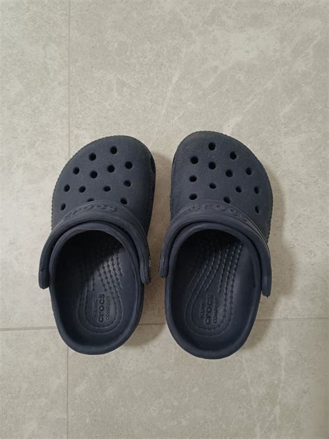 Crocs Sandals Kids Babies And Kids Babies And Kids Fashion On Carousell