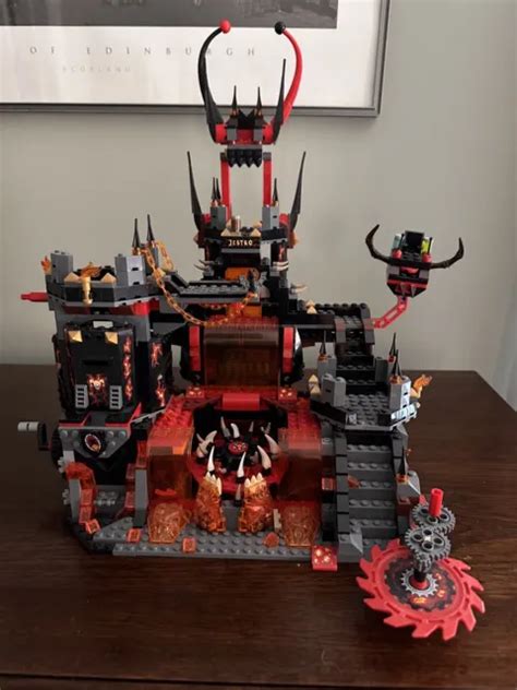 LEGO NEXO KNIGHTS: Jestro's Volcano Lair (70323). 90% Complete $76.20 - PicClick CA